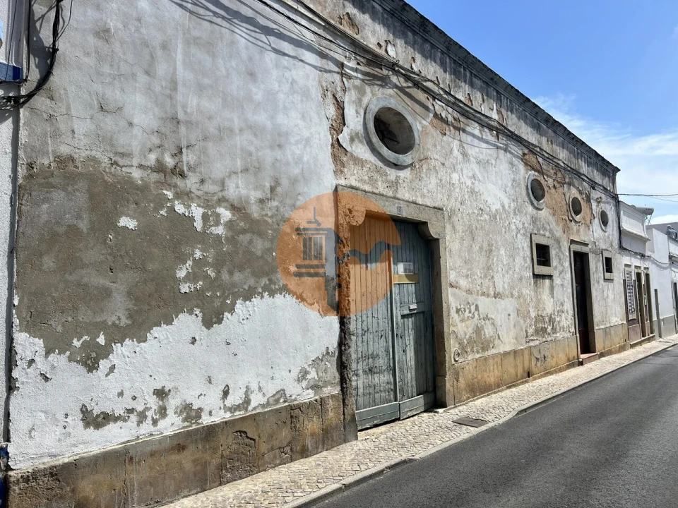 Armazém para Venda em Olhão Foto 3
