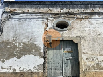 Armazém para Venda em Olhão