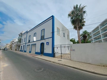 Moradia T7 para Venda em Portimão
