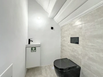 Moradia T7 para Venda em Portimão