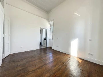 Moradia T7 para Venda em Portimão
