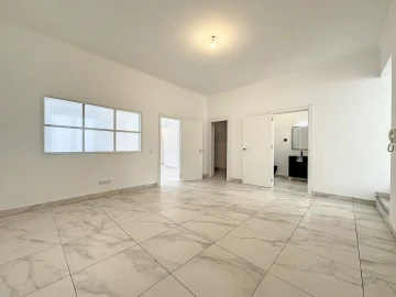 Moradia T7 para Venda em Portimão