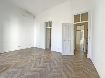 Moradia T7 para Venda em Portimão
