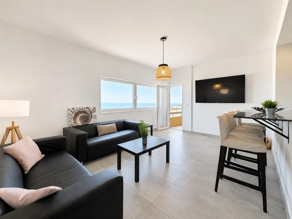 Apartamento T2 para Venda em Portimão Foto 3