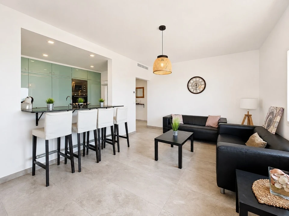 Apartamento T2 para Venda em Portimão Foto 4