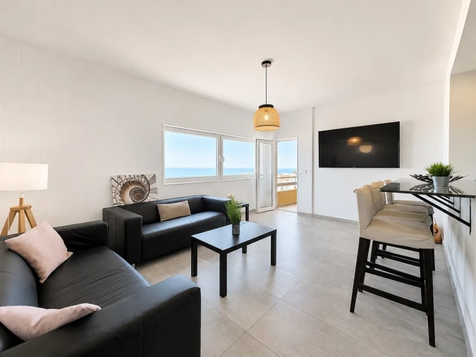 Apartamento T2 para Venda em Portimão Foto 3