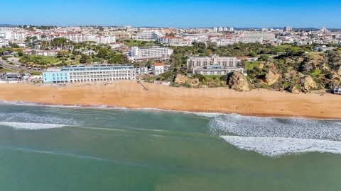 Apartamento T3 para Venda em Albufeira e Olhos de Água