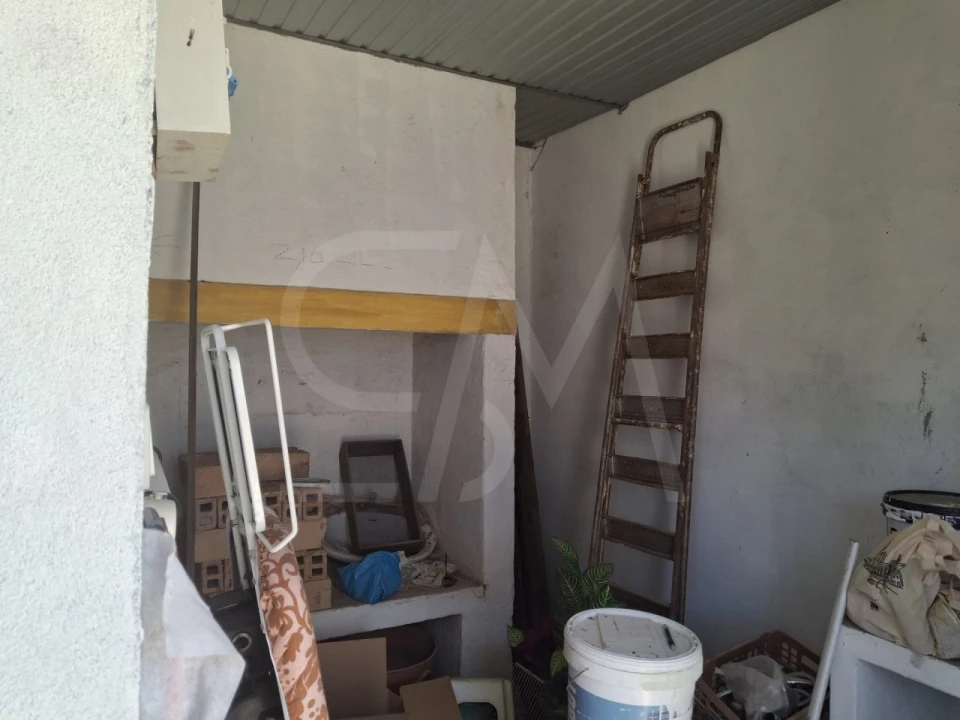 Moradia T1 para Venda em São João Baptista Foto 5