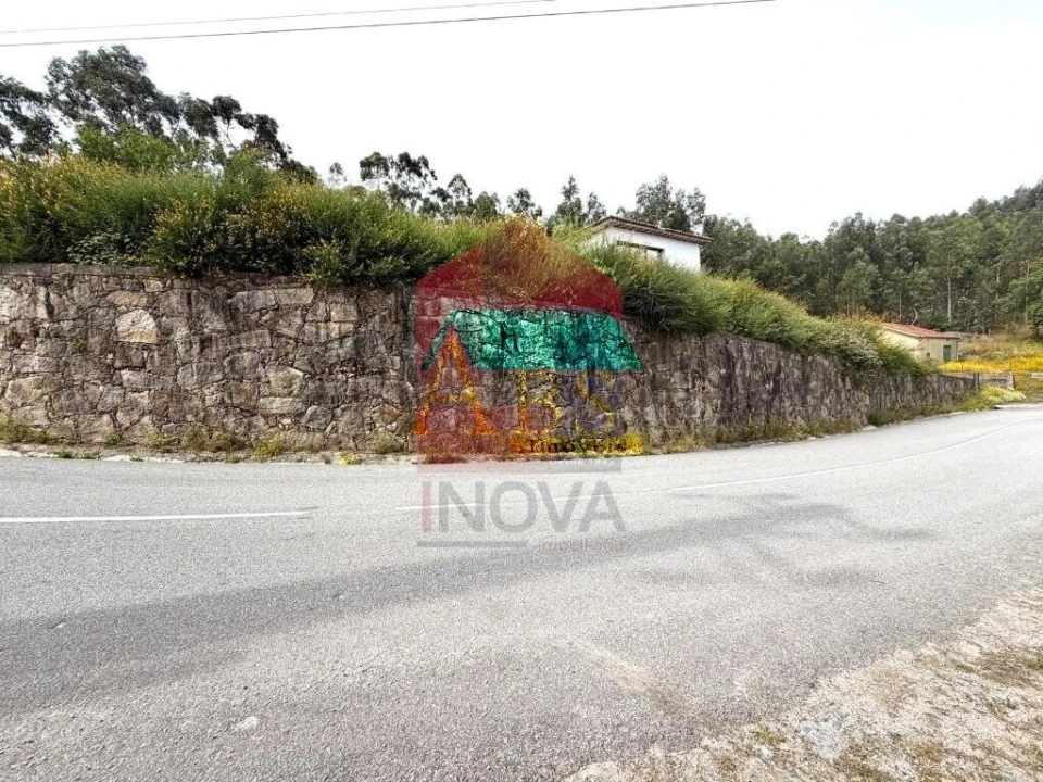 Moradia T4 para Venda em Ribeira do Neiva Foto 29