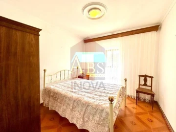 Moradia T2 para Venda em Chorense e Monte