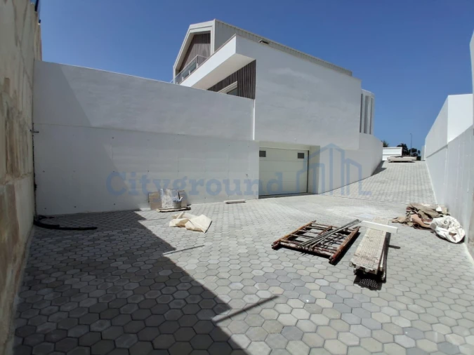 Moradia T4 para Venda em Santa Maria, São Pedro e Sobral da Lagoa Foto 37