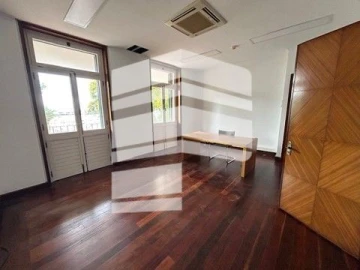 Escritório para Arrendamento em Funchal (Se)