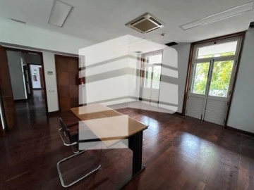 Escritório para Arrendamento em Funchal (Se)