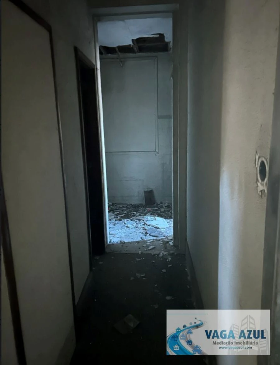 Prédio para Venda em Milheiros Foto 9