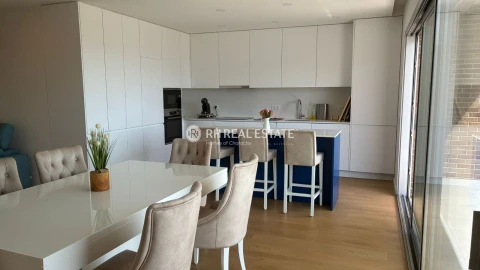 Apartamento T2 para Arrendamento em Buarcos