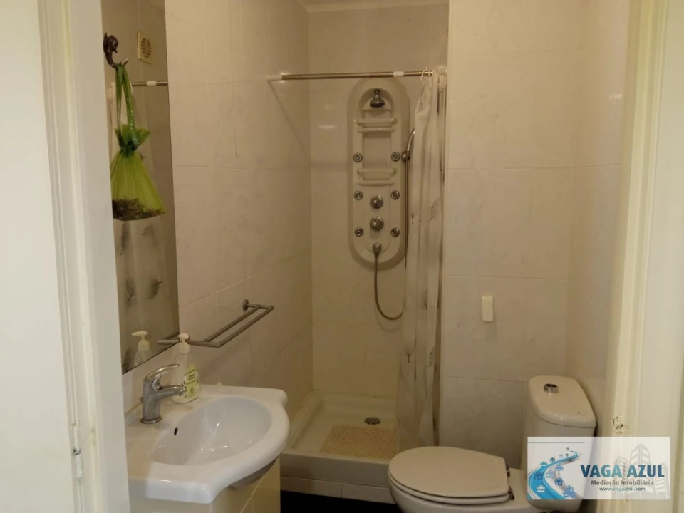Apartamento T3 para Venda em Aldoar, Foz do Douro e Nevogilde Foto 14