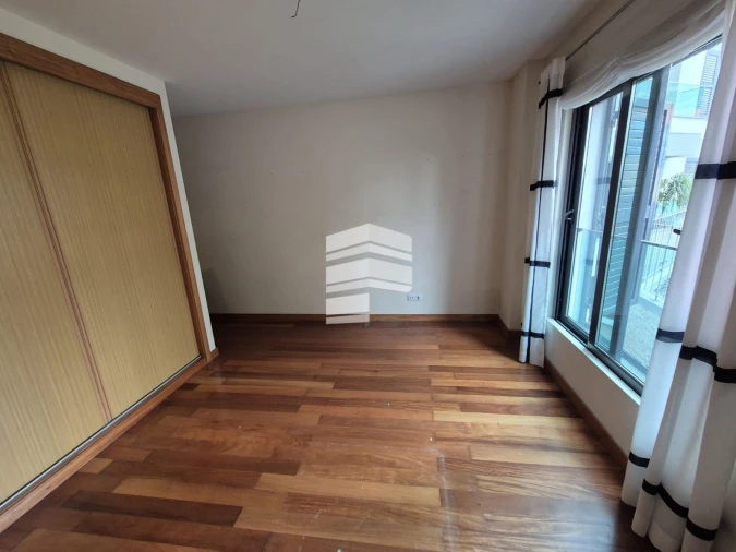 Apartamento T2 para Venda em Funchal (Santa Luzia) Foto 9