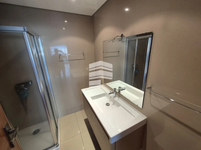 Apartamento T2 para Venda em Funchal (Santa Luzia) Foto 12