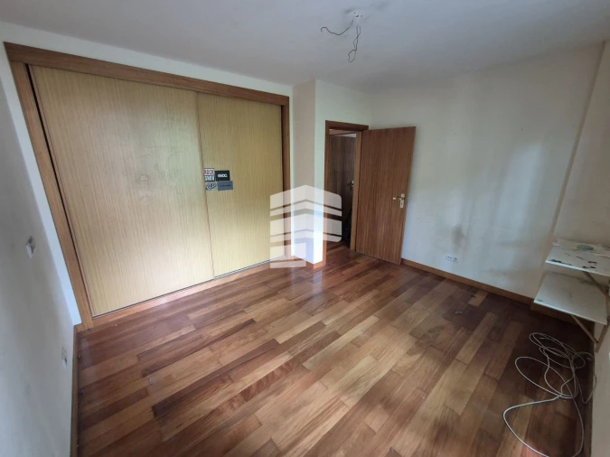 Apartamento T2 para Venda em Funchal (Santa Luzia) Foto 16