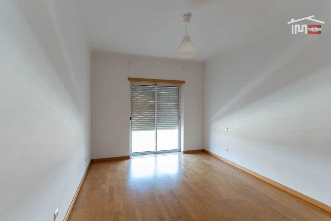 Apartamento T2 para Venda em Fatima Foto 19