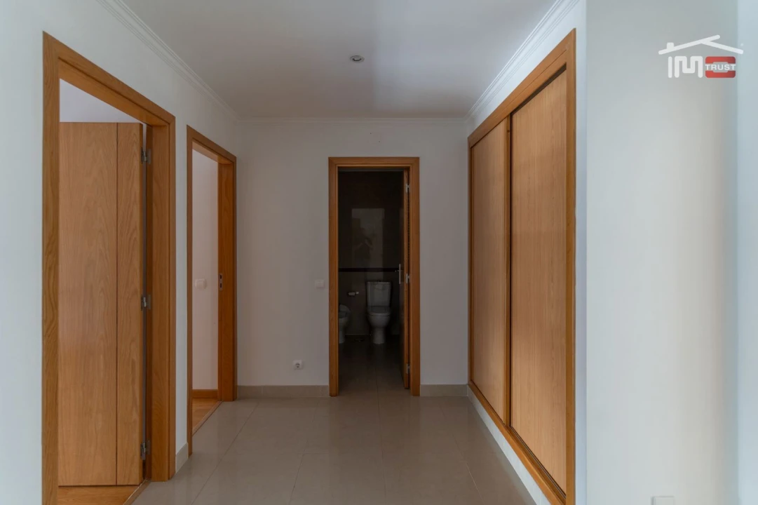 Apartamento T2 para Venda em Fatima Foto 14