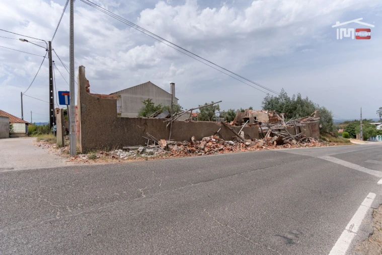 Armazém para Venda em Alburitel Foto 4