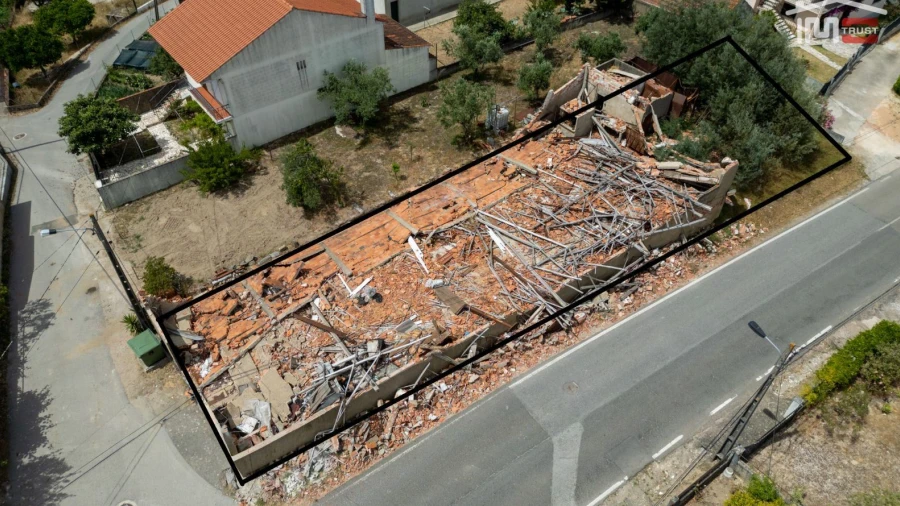 Armazém para Venda em Alburitel