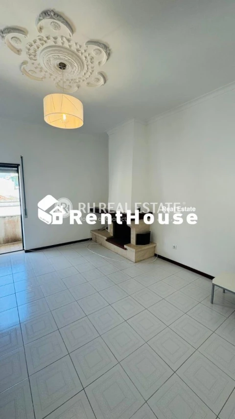 Apartamento T1 para Arrendamento em Buarcos