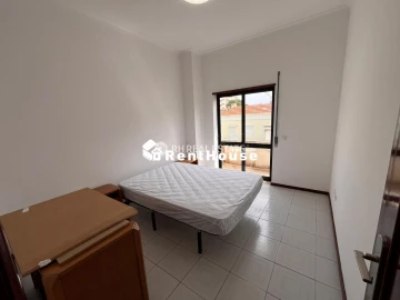 Apartamento T1 para Arrendamento em Buarcos