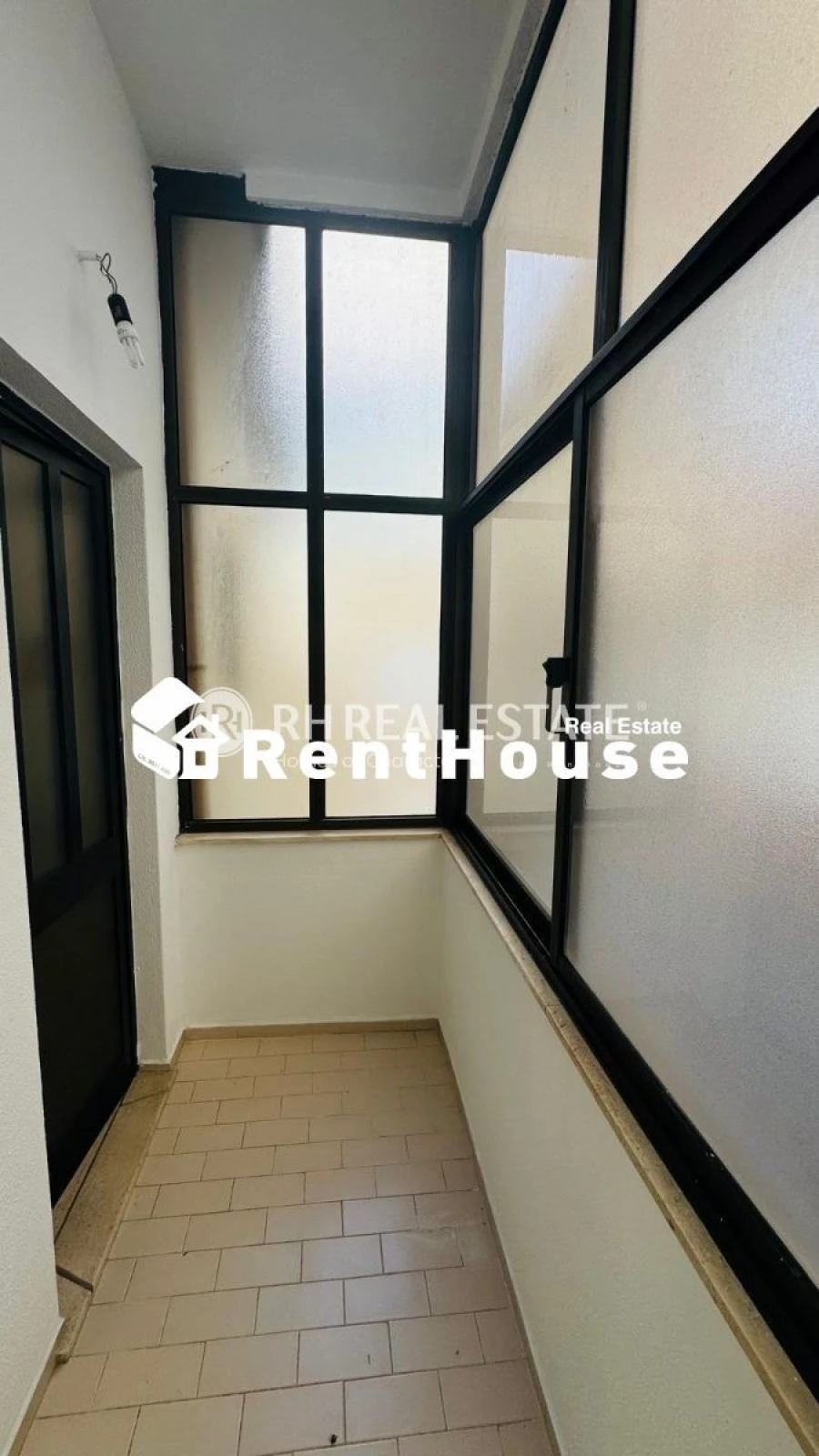Apartamento T1 para Arrendamento em Buarcos Foto 4