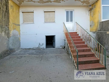 Moradia T3 para Venda em Darque