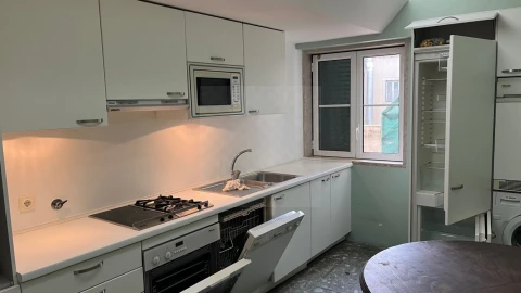 Apartamento T2 para Venda em Misericórdia