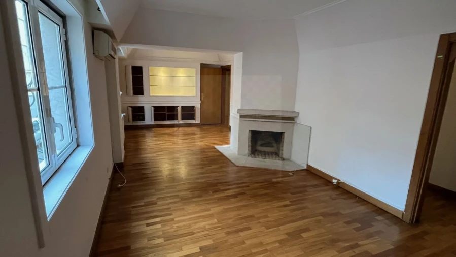 Apartamento T2 para Venda em Misericórdia Foto 2