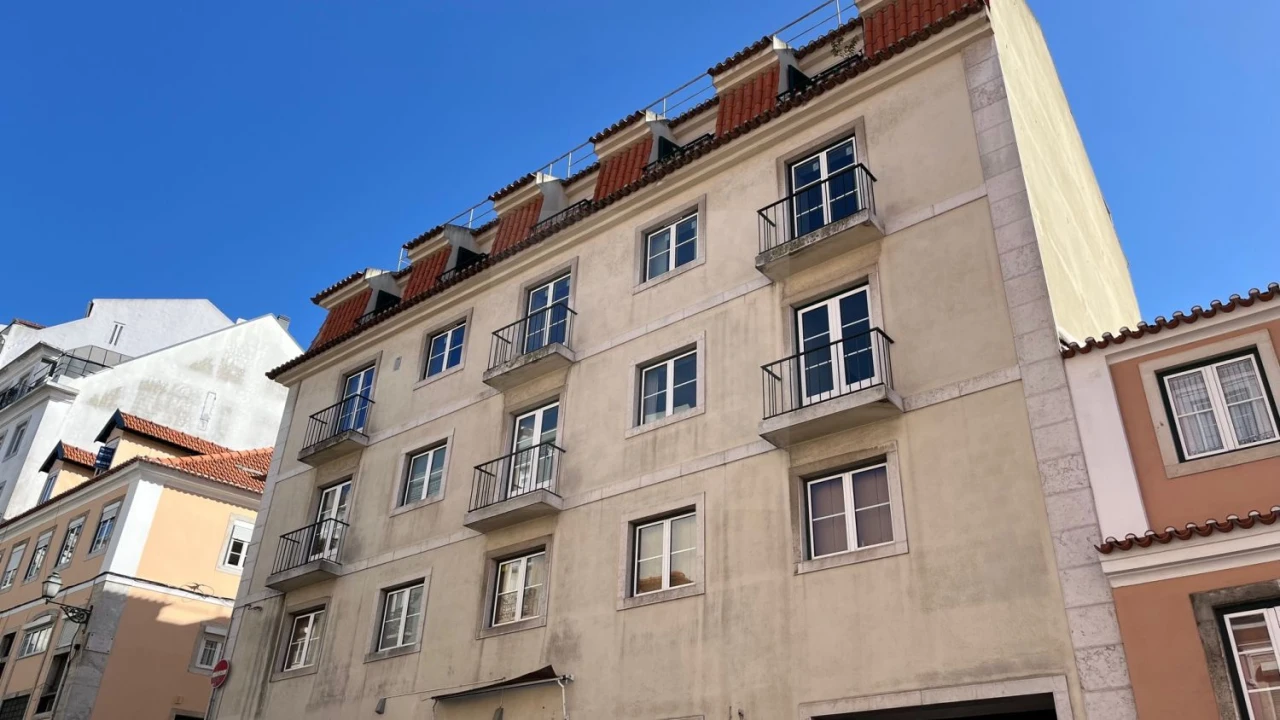 Apartamento T2 para Venda em Misericórdia Foto 1