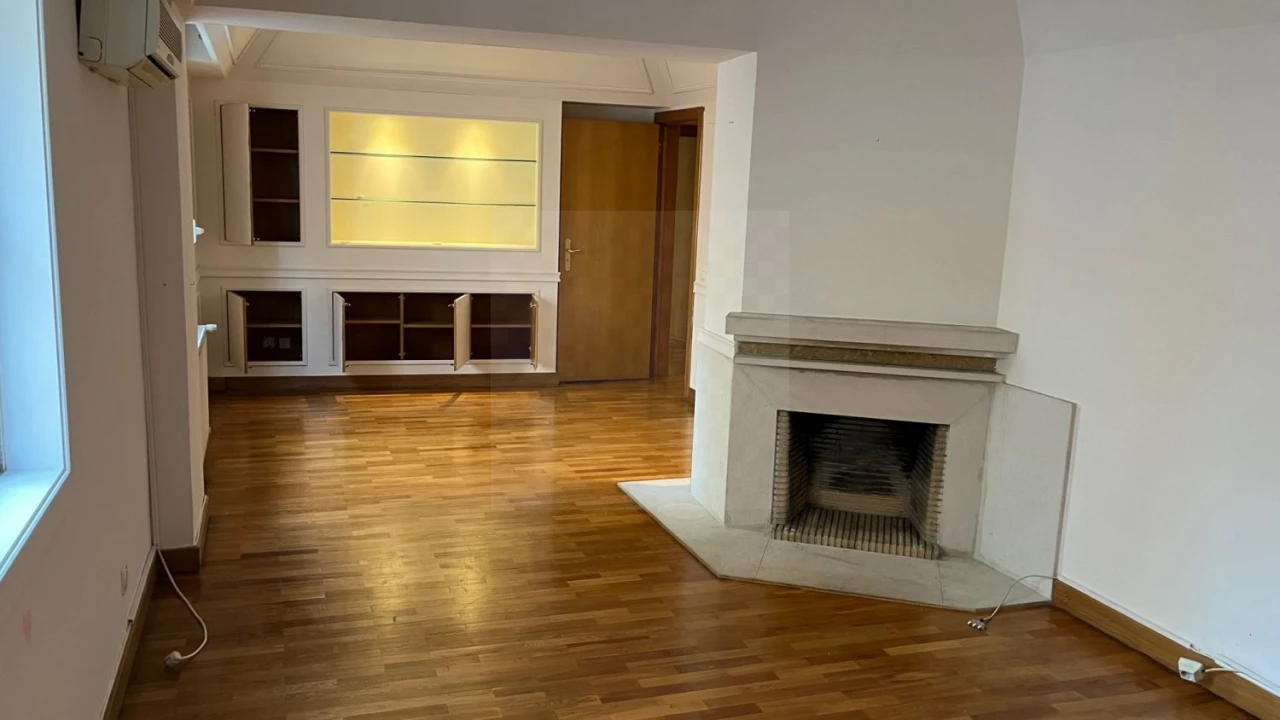 Apartamento T2 para Venda em Misericórdia Foto 17