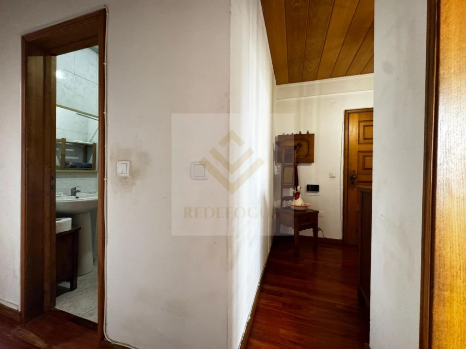 Apartamento T2 para Venda em Anta e Guetim Foto 5