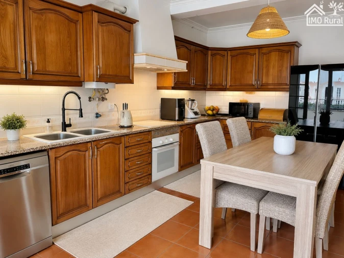 Apartamento T2 para Venda em Almeirim Foto 2