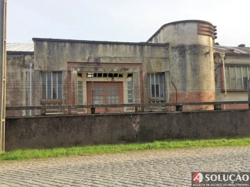Loja para Venda em Santo Tirso, Couto (Santa Cristina e São Miguel) e Burgães
