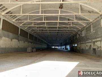 Loja para Venda em Santo Tirso, Couto (Santa Cristina e São Miguel) e Burgães