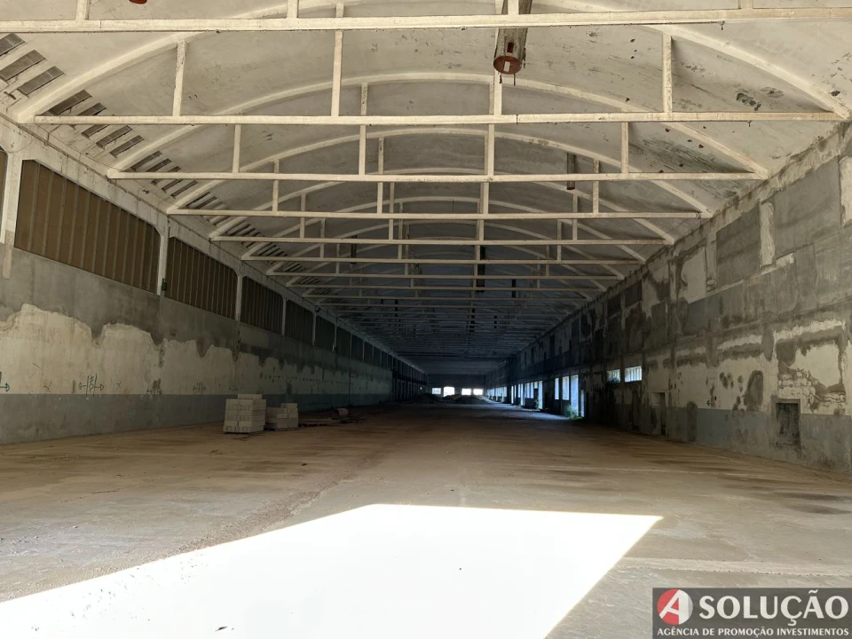 Loja para Venda em Santo Tirso, Couto (Santa Cristina e São Miguel) e Burgães Foto 10