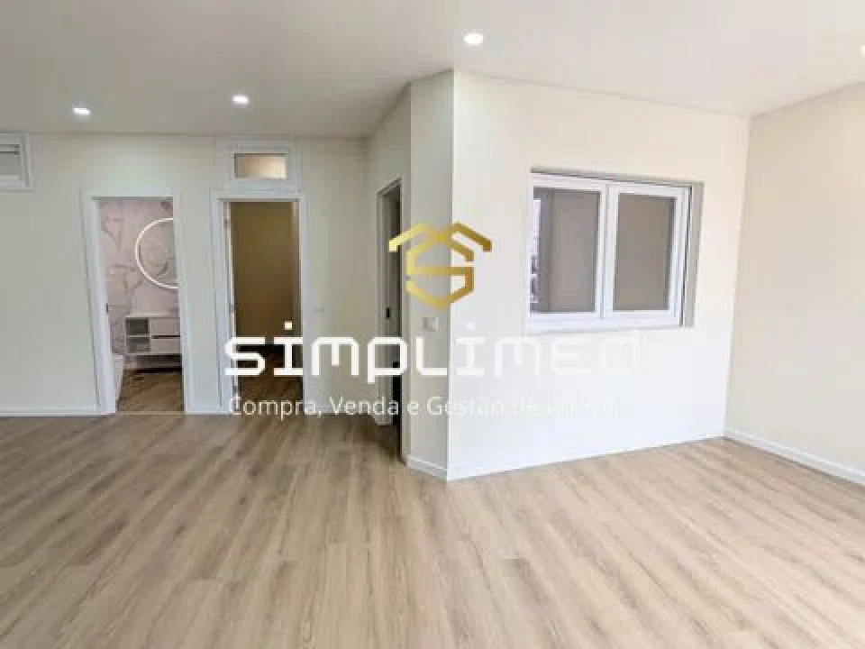 Apartamento T1 para Venda em Modivas Foto 6