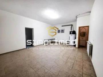 Moradia T3 para Venda em Santa Maria da Feira, Travanca, Sanfins e Espargo