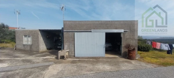 Moradia T4 para Venda em Pombeiro da Beira