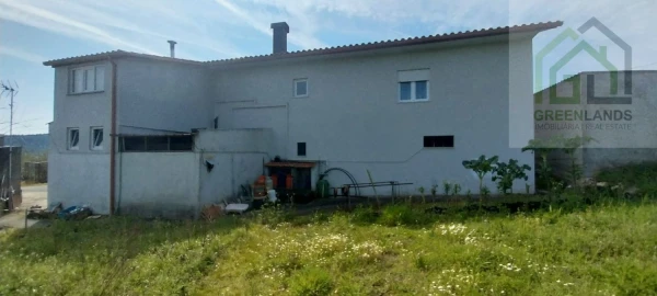 Moradia T4 para Venda em Pombeiro da Beira