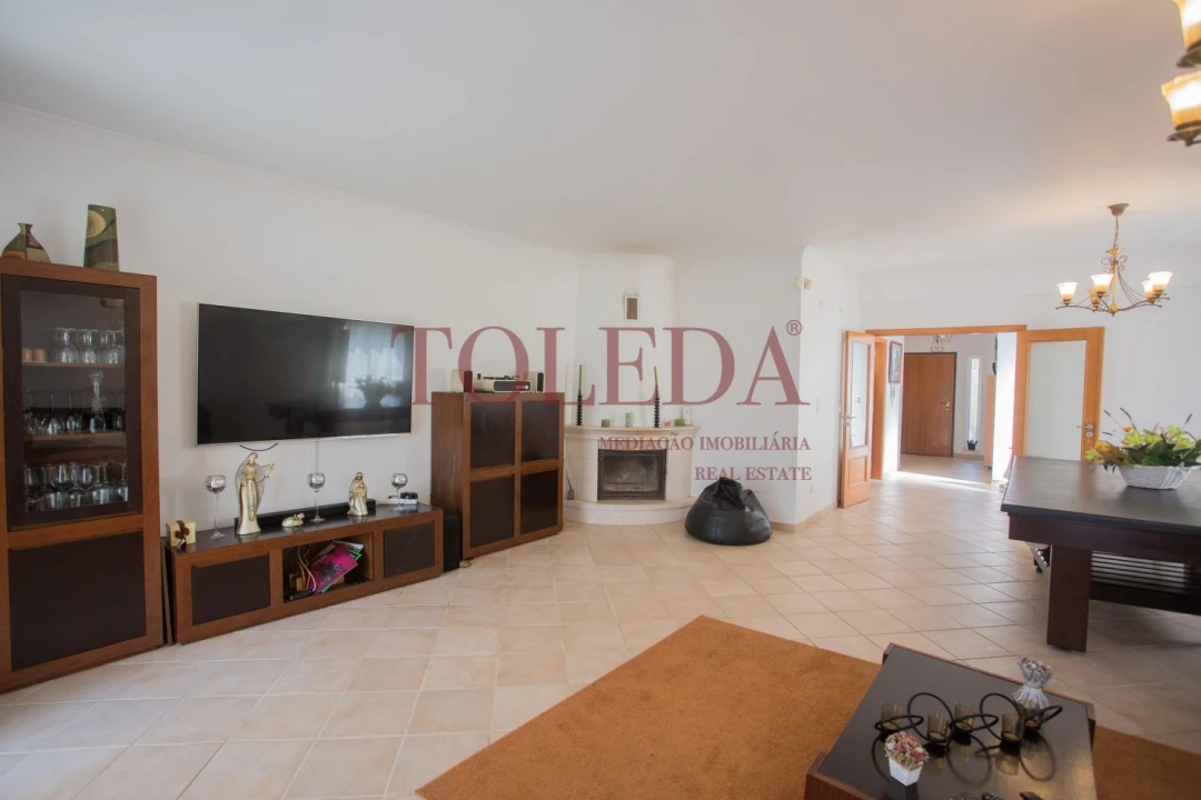 Moradia T4 para Venda em Azeitão (São Lourenço e São Simão) Foto 22