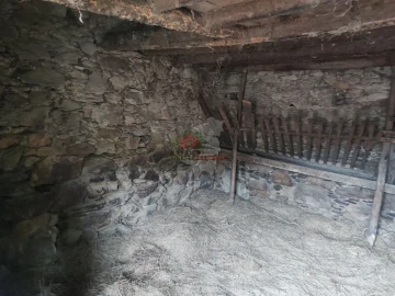 Quinta para Venda em Fratel