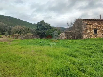 Quinta para Venda em Fratel