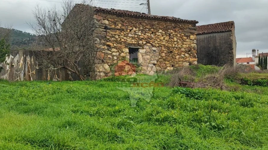 Quinta T0 para Venda em Fratel