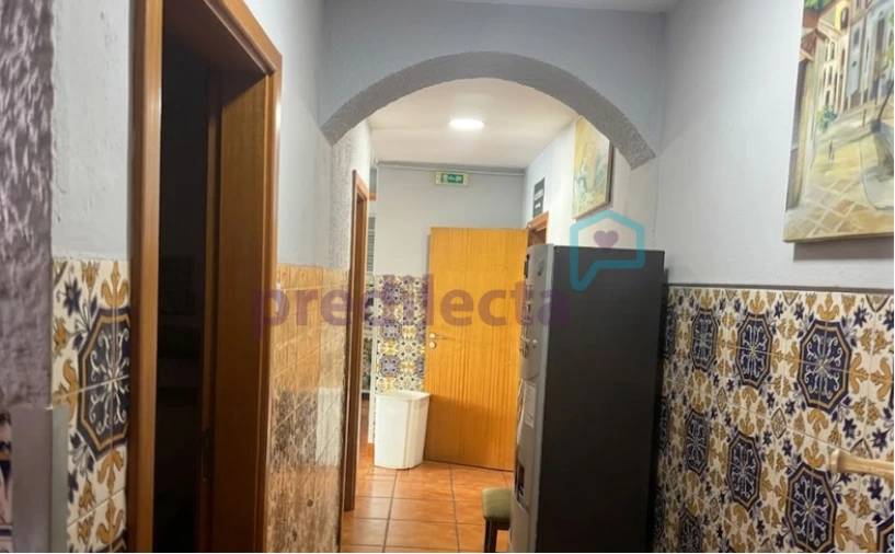Loja para Arrendamento em Paranhos Foto 11