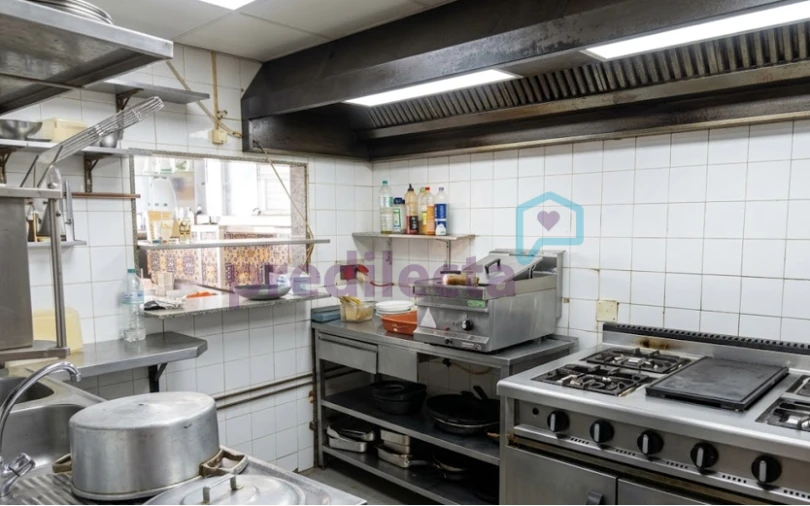 Loja para Arrendamento em Paranhos Foto 3
